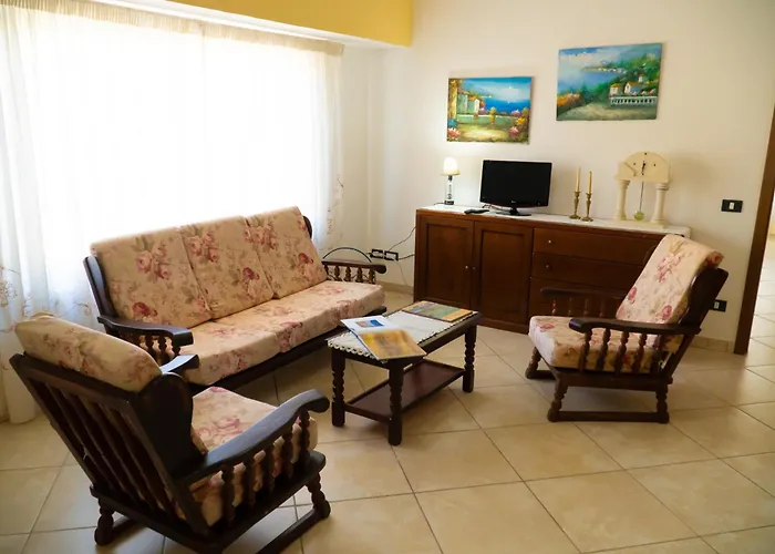 Bortone Hostel Castelnuovo Cilento